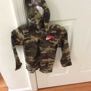 Boys Garanimals Hoodie long sleeves shirt